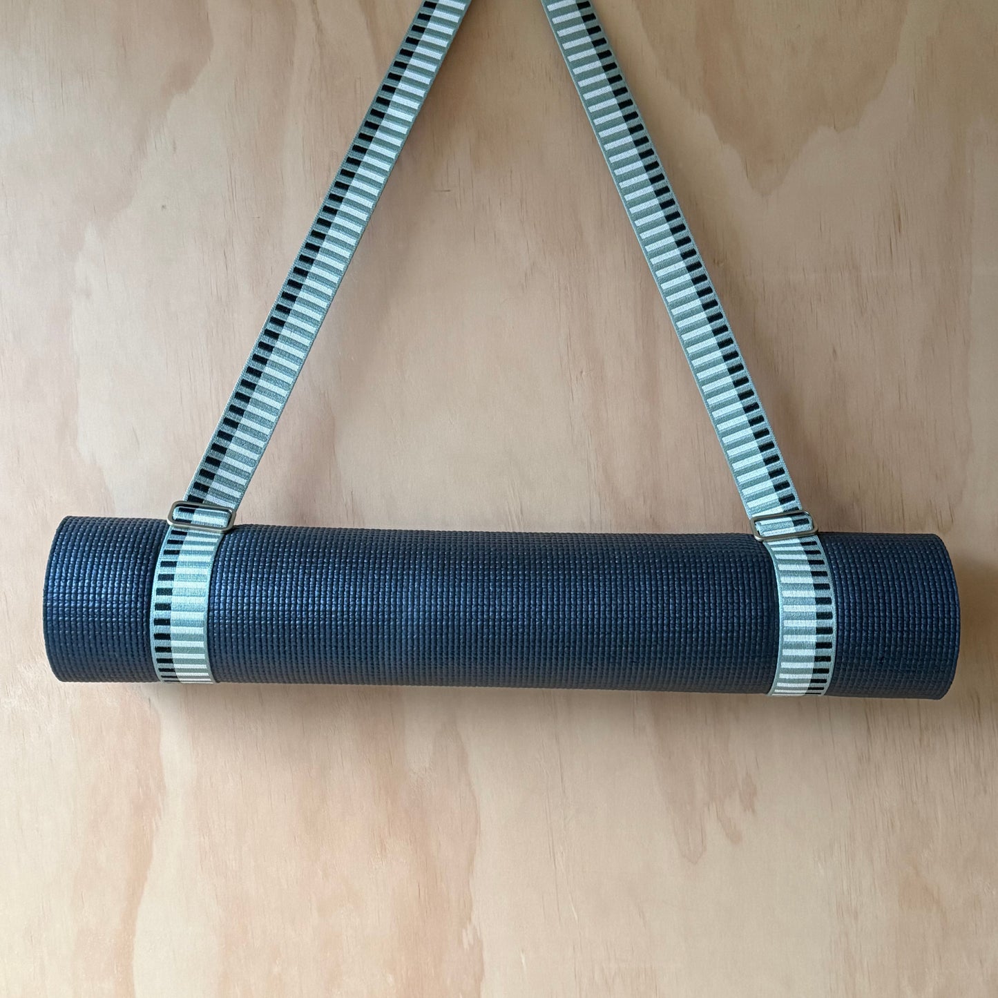 Piano Secure Fit Yoga Mat Strap