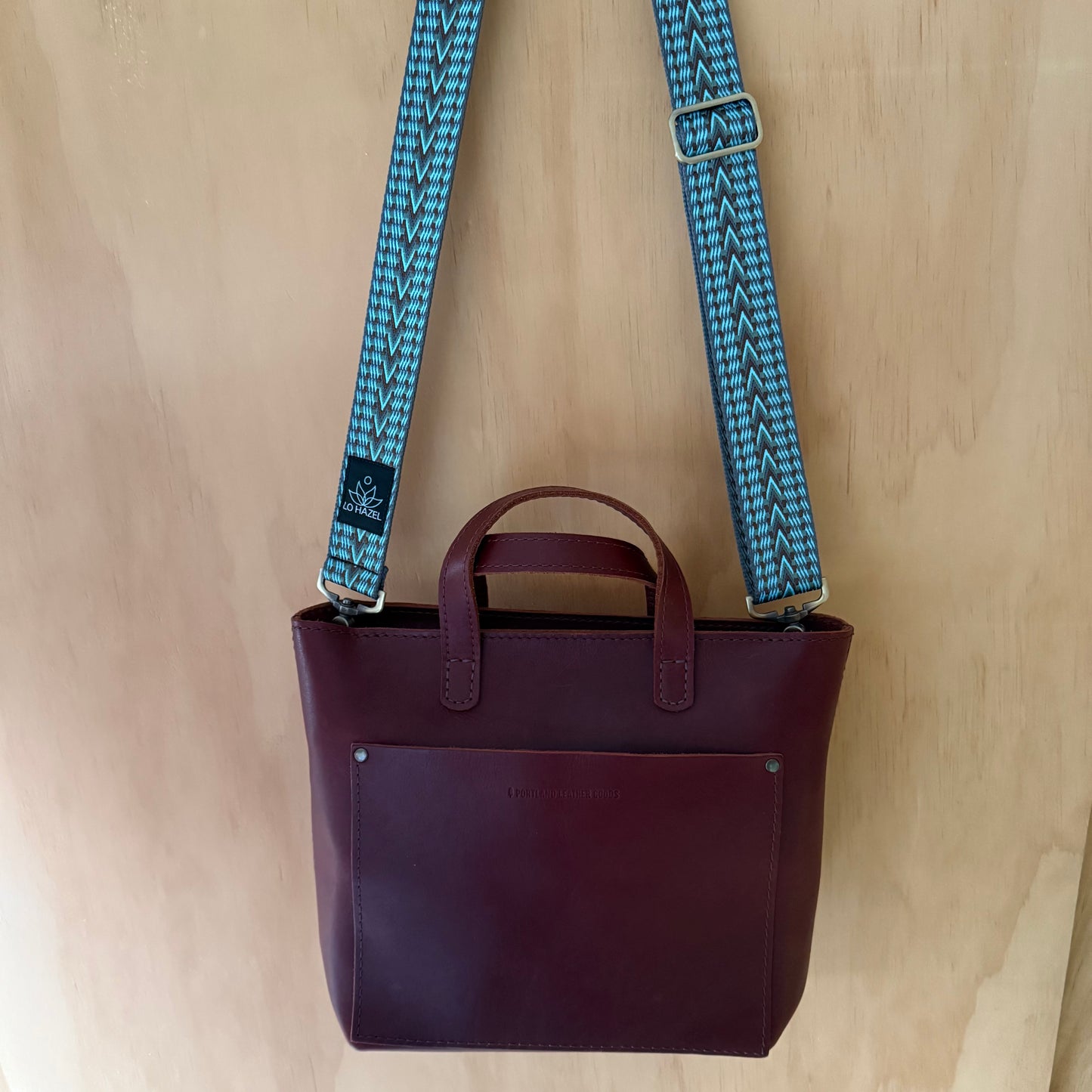 Valley Avenue Crossbody Strap